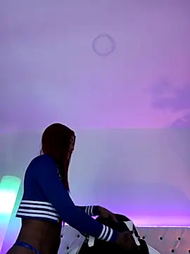 Elektra Queen online show from November 2025 12:53:02 PM