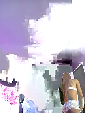 Elektra Queen online show from October 2025 12:50:01 PM