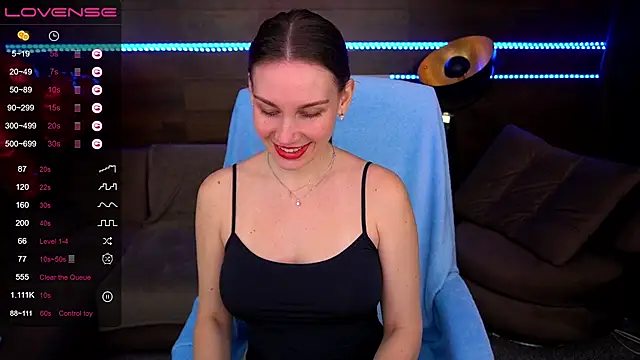 JasminJames online show from March 2025 01:29:02 PM