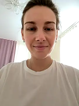 JasminJames online show from November 2025 10:53:02 AM