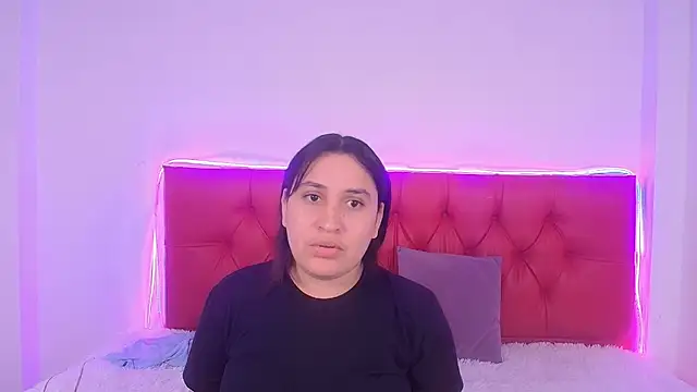Snapshot of Little_Cuttie_ chatting on March 2025 04:10:01 AM Little Cuttie online show from March 2025 04:10:01 AM