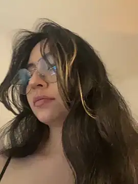 marie2  online show from October 2025 11:22:02 AM