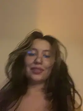marie2  online show from March 2025 11:37:02 PM