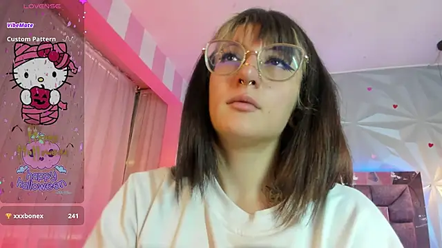 Snapshot of Candy_morgan412 chatting on October 2025 12:15:02 PM Candy morgan412 online show from October 2025 12:15:02 PM
