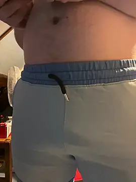 Snapshot of youlo71 chatting on March 2025 04:44:01 PM youlo71 online show from March 2025 04:44:01 PM