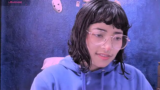 NinaYellow online show from February 2025 04:17:02 PM