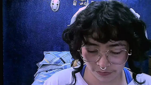 Snapshot of NinaYellow chatting on February 2026 12:38:02 PM NinaYellow online show from February 2026 12:38:02 PM