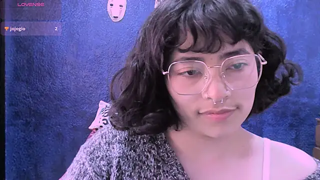 NinaYellow online show from December 2025 01:57:01 PM