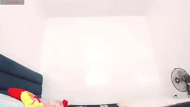 Amanda Cax online show from April 2026 08:22:02 PM