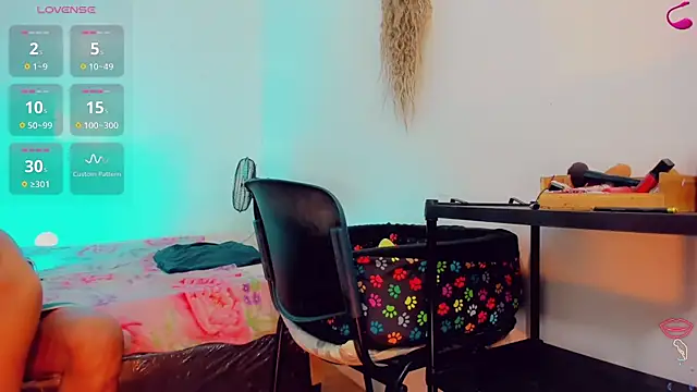 Amanda Cax online show from July 2026 07:06:02 PM