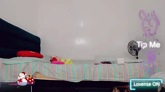 Amanda Cax online show from March 2026 07:12:02 PM