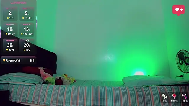 Amanda Cax online show from April 2026 07:15:02 PM