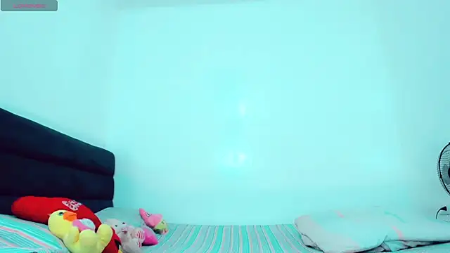 Amanda Cax online show from April 2026 07:14:01 PM