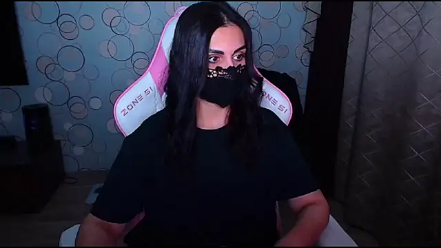   Yasmina   online show from October 2025 02:55:01 AM