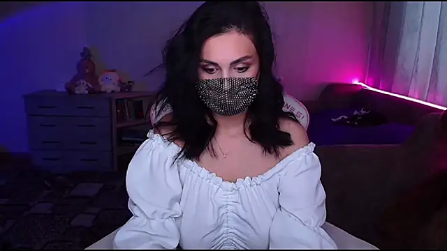   Yasmina   online show from March 2025 03:56:01 AM