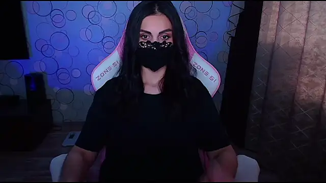   Yasmina   online show from October 2025 06:17:01 AM