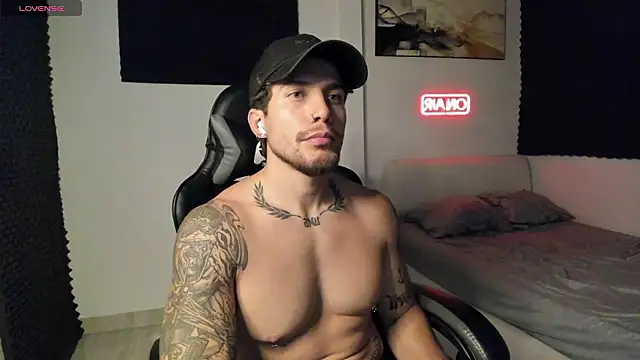 LucianSinclair online show from January 2026 02:40:01 AM