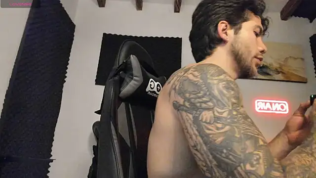 LucianSinclair online show from April 2026 03:35:01 AM