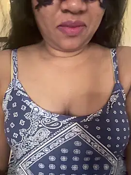 Shasha X online show from March 2025 06:24:02 PM