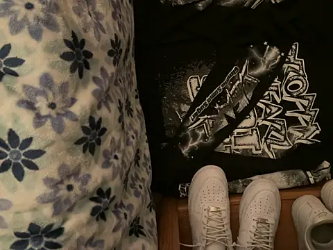 Snapshot of Nosleeptapoutvol1xxx chatting on November 2025 04:13:01 AM Nosleeptapoutvol1xxx online show from November 2025 04:13:01 AM