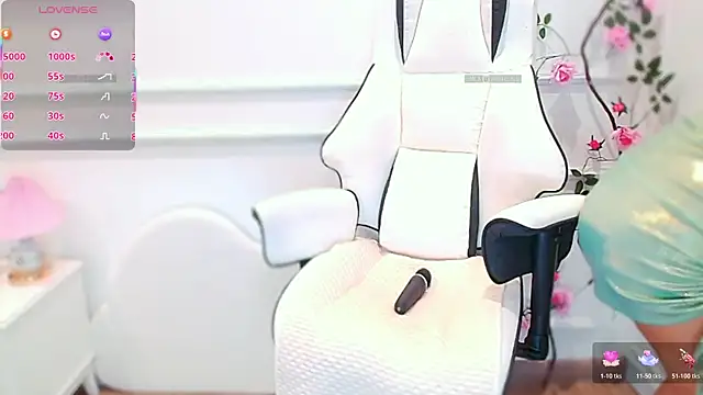 PimChanOK online show from June 2026 02:33:01 PM