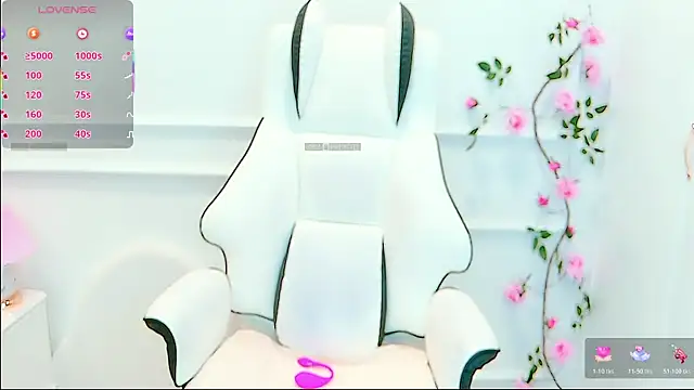 PimChanOK online show from June 2026 09:09:01 PM