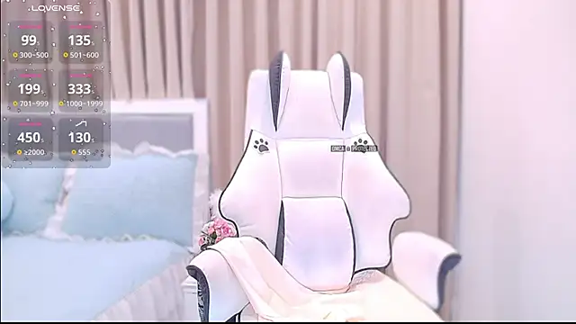 PimChanOK online show from March 2026 10:27:02 AM