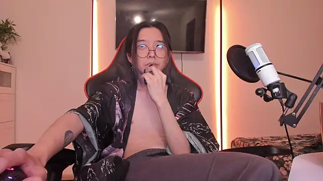 Snapshot of wexlee7 chatting on November 2025 11:05:01 PM wexlee7 online show from November 2025 11:05:01 PM