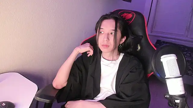 Snapshot of wexlee7 chatting on February 2026 10:53:01 PM wexlee7 online show from February 2026 10:53:01 PM