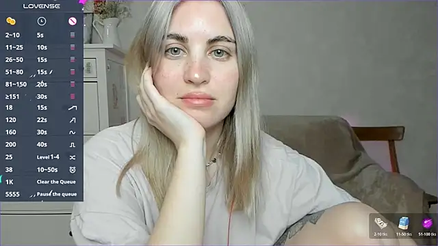 pawpaws online show from December 2025 06:45:02 AM