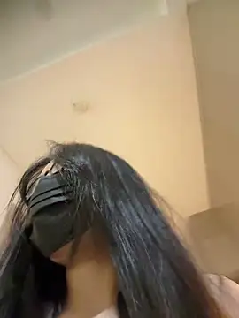 Snapshot of MEOW_MEO chatting on March 2026 04:18:02 PM MEOW MEO online show from March 2026 04:18:02 PM