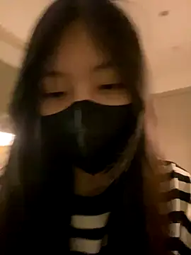 MEOW MEO online show from November 2025 05:13:01 PM