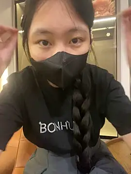 Snapshot of MEOW_MEO chatting on November 2025 03:49:02 PM MEOW MEO online show from November 2025 03:49:02 PM