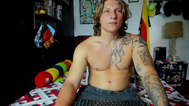 Tom Krakow online show from February 2026 07:49:02 PM