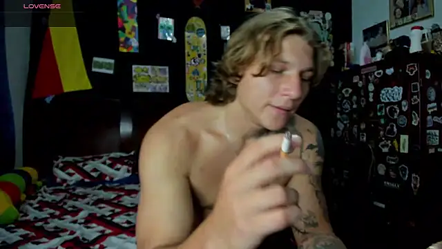 Tom Krakow online show from November 2025 09:53:01 PM