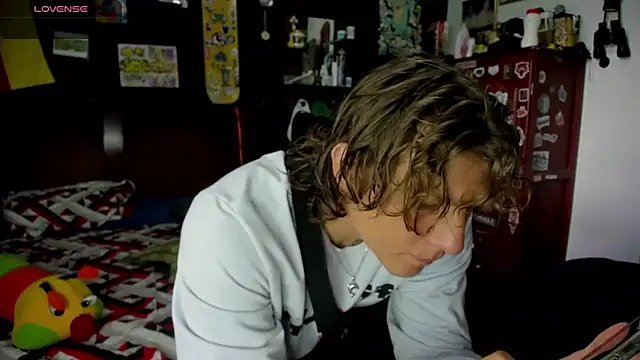 Tom Krakow online show from November 2025 04:22:02 PM