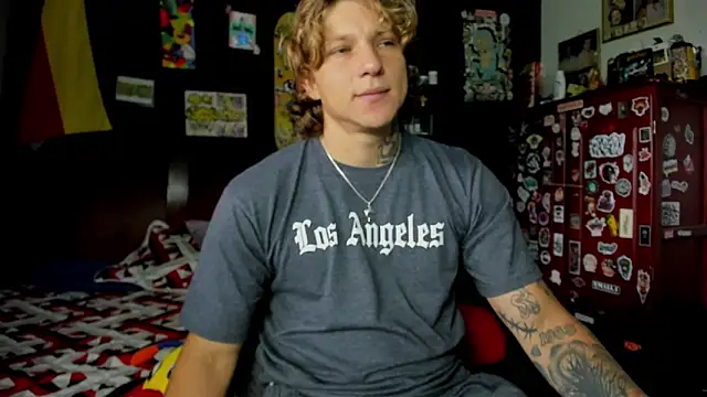 Tom Krakow online show from October 2025 03:44:01 PM