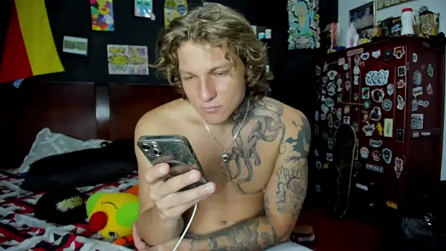 Tom Krakow online show from November 2025 09:08:01 PM