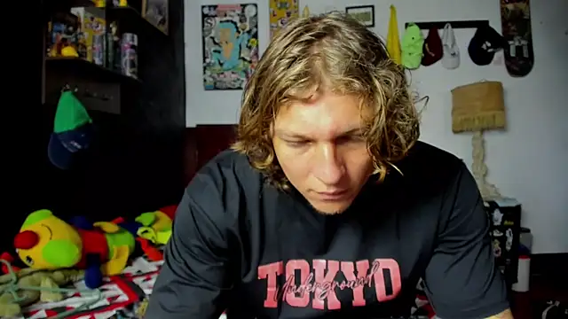 Tom Krakow online show from February 2026 07:02:01 PM