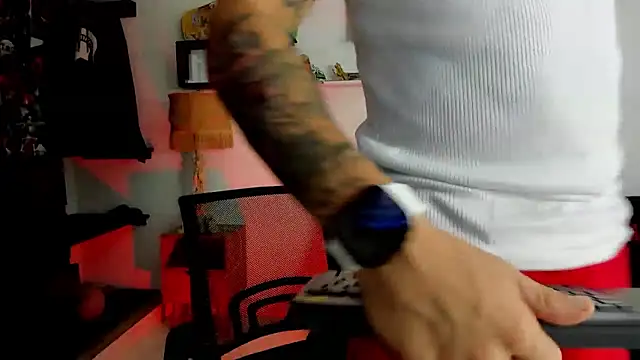 Tom Krakow online show from December 2024 08:06:02 PM