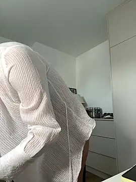 Hii Lolla online show from February 2026 09:29:01 AM