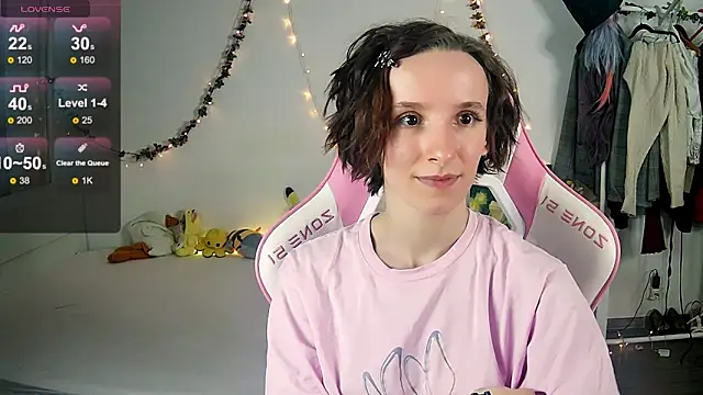 Violet Veliya online show from October 2025 05:42:02 PM