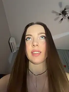 -SweetDi- online show from February 2026 07:25:01 PM