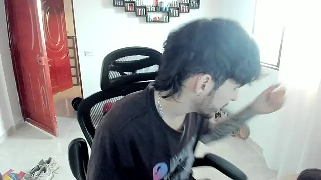 DmitriSanders online show from March 2026 10:11:01 PM