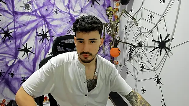 DmitriSanders online show from October 2025 10:35:02 PM