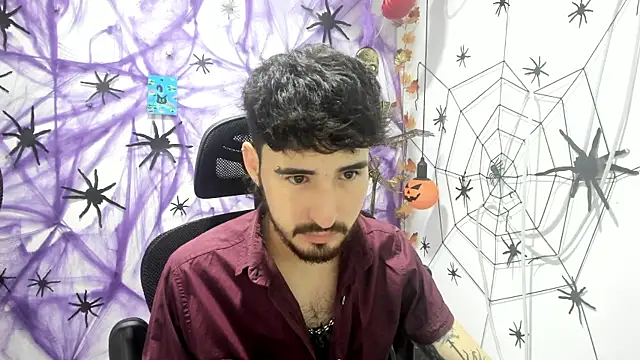 DmitriSanders online show from November 2025 08:12:02 PM