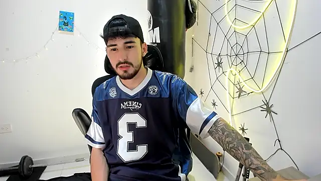 DmitriSanders online show from January 2026 09:18:01 PM