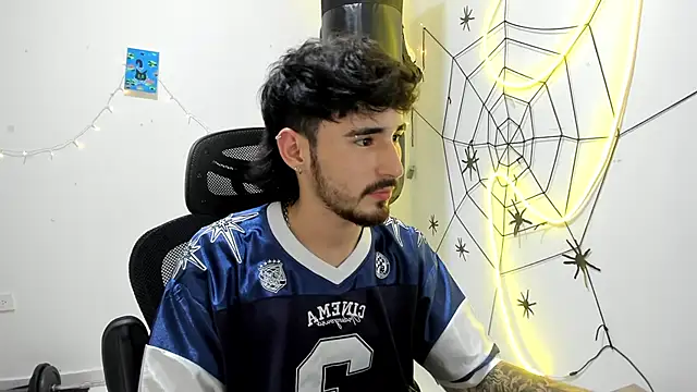 DmitriSanders online show from January 2026 02:26:01 AM