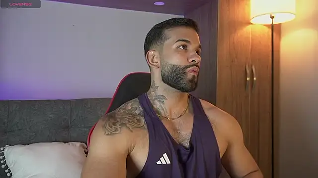 MarkHazze online show from February 2026 12:33:02 AM