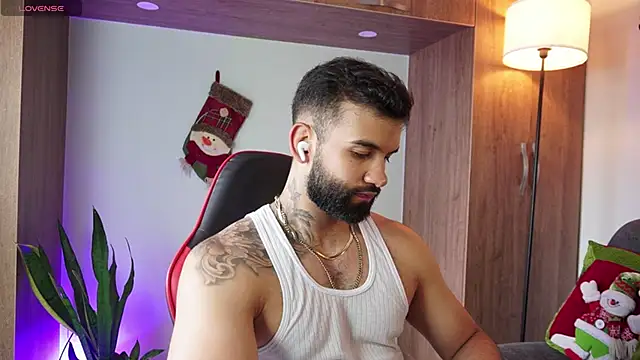 MarkHazze online show from November 2025 08:53:02 PM